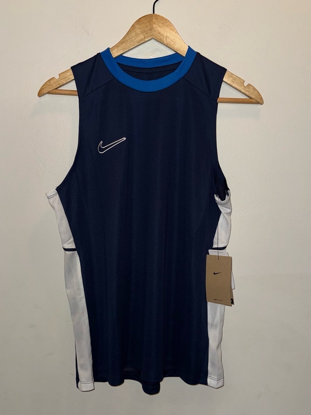 New with Tag Football Soccer Tank Top Women’s Size Medium